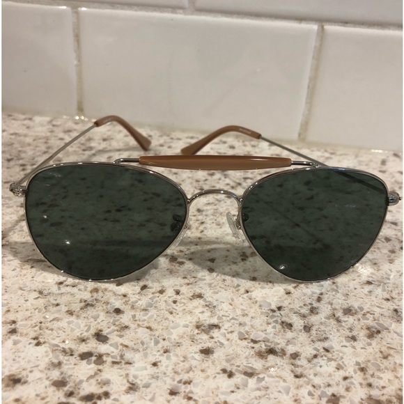 Unisex Shuron NIB MacArthur sunglasses. Ronsir wood grain collection - Picture 2 of 4
